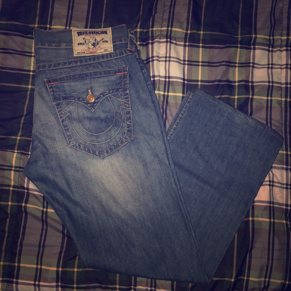 Men’s True Religion straight fit jeans 36W 31L